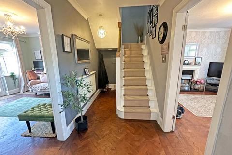 9 Burman Road, Shirley, Solihull, B90 2BE