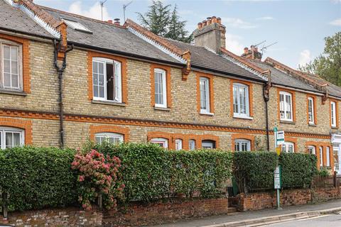 3 bedroom terraced house for sale, Lesbourne Road, Reigate