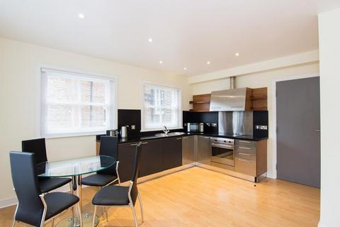 1 bedroom flat to rent, Pembroke Road (Formerly No. 64-66), Kensington, London