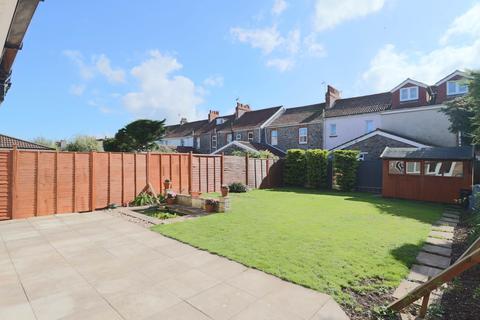 4 bedroom detached house for sale, Thornbury Drive-Super Location-No Onward Chain