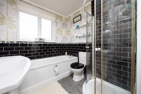 47b Islington, Trowbridge, BA14 8QG