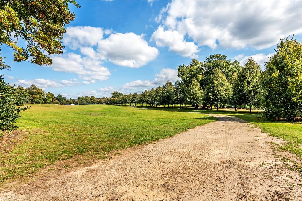 Entrance To Park