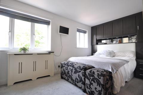 15 Taylor Row, Dartford, DA2 7DU