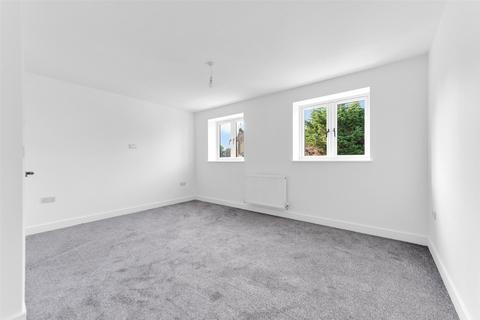 2 bedroom end of terrace house for sale, Beltwood Road, Belvedere, Kent, DA17