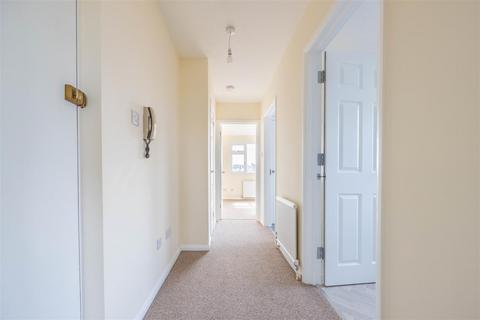 1 bedroom apartment to rent, London Road, Leigh-On-Sea