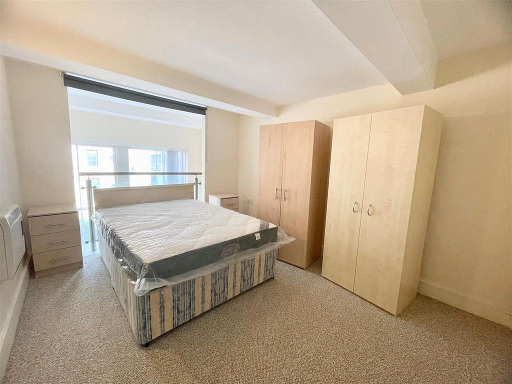 Bedroom2.jpg