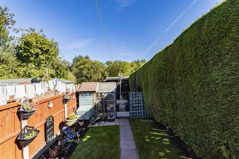 2 bedroom terraced house for sale, Derby Road, Chesterfield