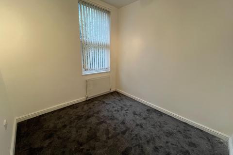 1 bedroom flat to rent, St Marys Hall Road, Manchester M8