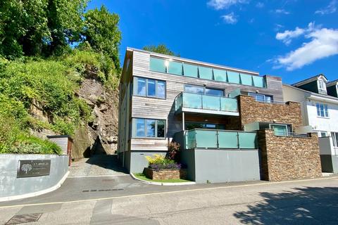 2, Woodside Polmorla Road, Wadebridge, PL27 7NE