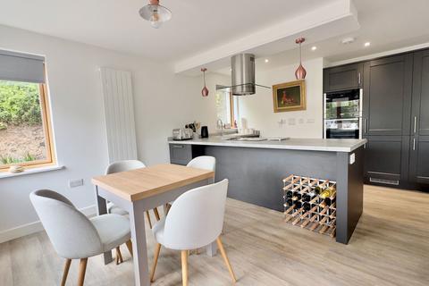 2, Woodside Polmorla Road, Wadebridge, PL27 7NE