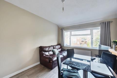 2 bedroom maisonette for sale, Windermere Road, Reading, RG2