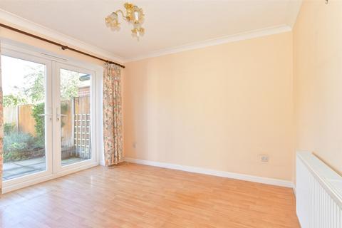 3 bedroom semi-detached house for sale, Preston Park, Faversham, Kent