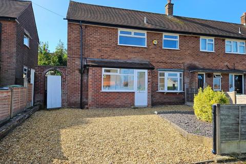 3 bedroom end of terrace house to rent, Hempcroft Road, Timperley