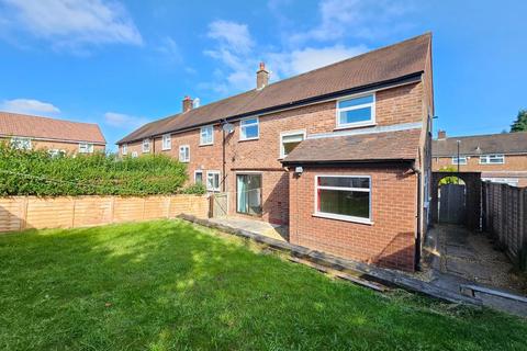 3 bedroom end of terrace house to rent, Hempcroft Road, Timperley