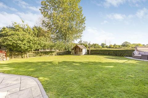 4 bedroom detached house for sale, Verney Junction, Buckingham