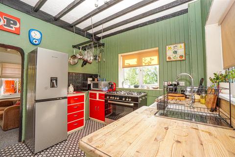 3 bedroom detached house for sale, Battle Road, St. Leonards-On-Sea