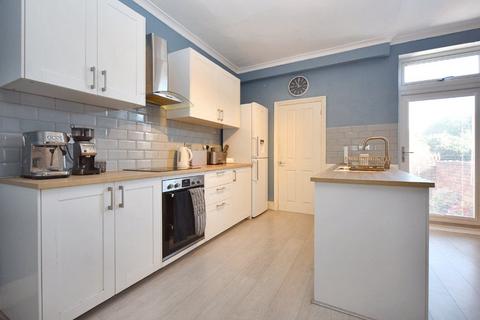 2 bedroom terraced house for sale, Ledger Lane, Wakefield, West Yorkshire