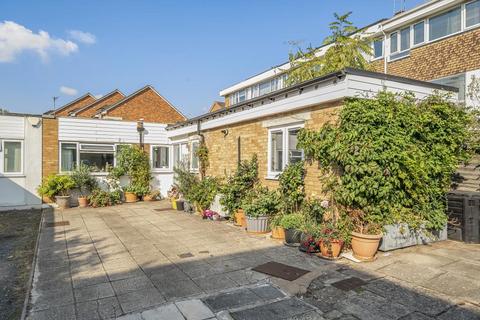 3 bedroom detached bungalow for sale, Stanhope Gardens,  Mill Hill,  NW7