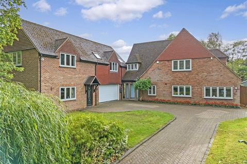 6 bedroom detached house for sale, Grove Lane, Chigwell, Essex, IG7