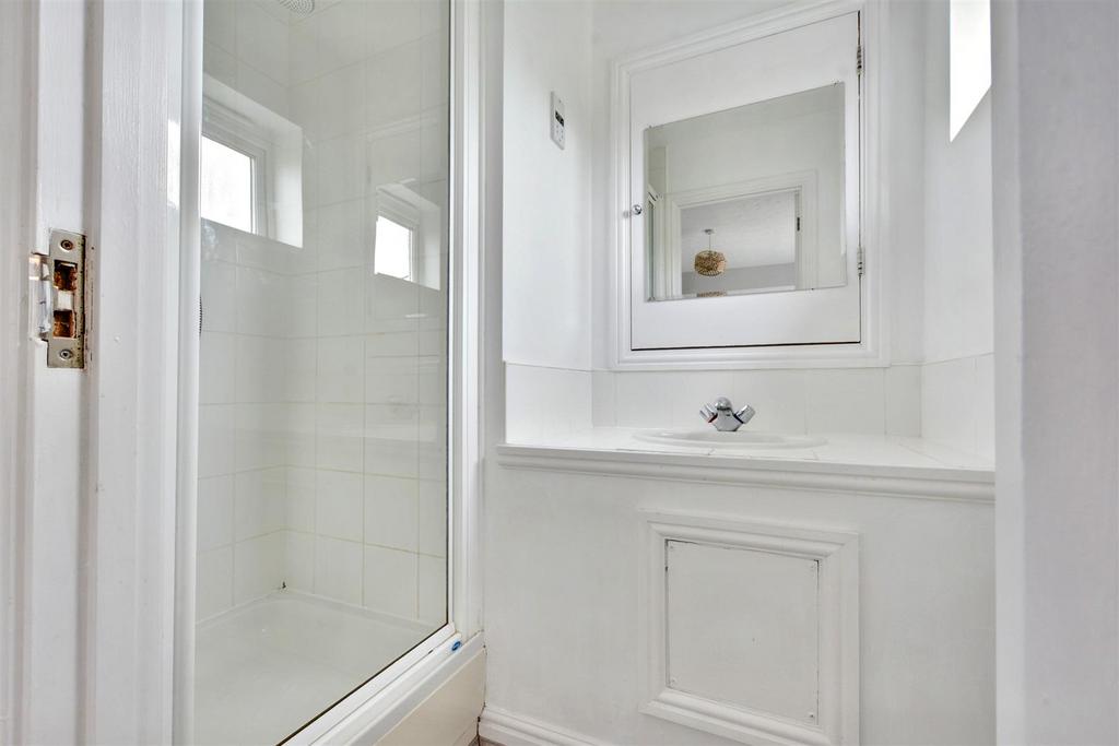 Ensuite.jpeg