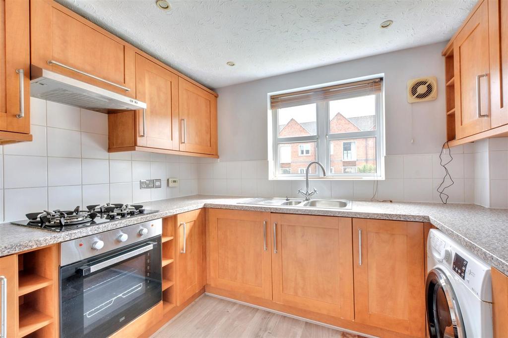 Kitchen 1.jpeg