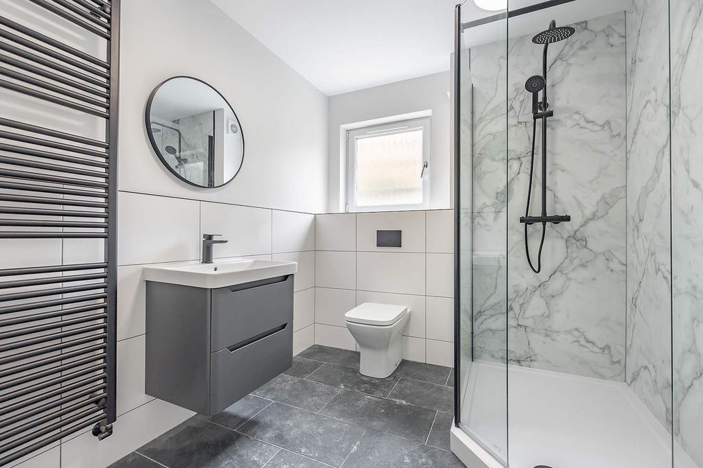 Bathroom Ground Floor