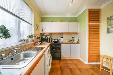 200 The Ridgeway, North Harrow, Harrow, HA2 7DB