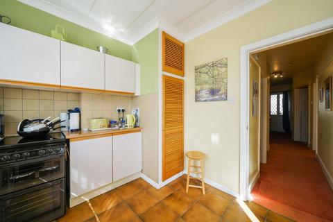 200 The Ridgeway, North Harrow, Harrow, HA2 7DB