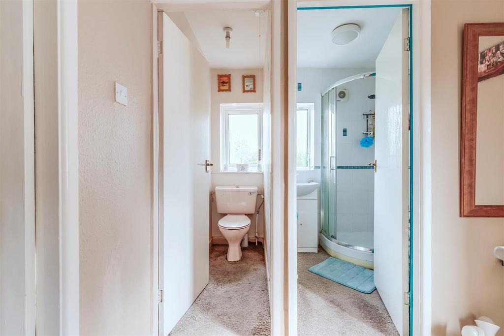 Shower Room.jpg