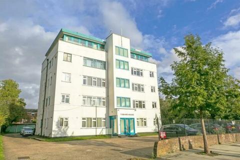 undefined, Upper Teddington Road, Kingston Upon Thames