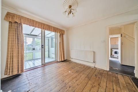 3 bedroom semi-detached house for sale, Elmhurst Road, Mottingham, SE9