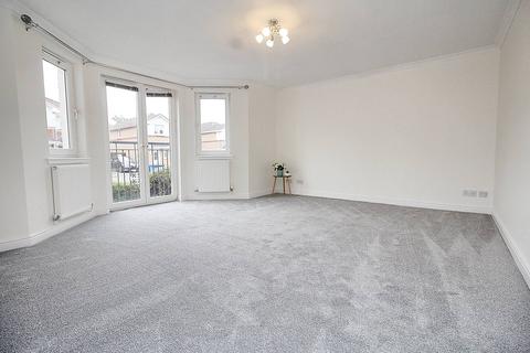 2 bedroom ground floor flat for sale, Oakburn Walk, Jamestown G83