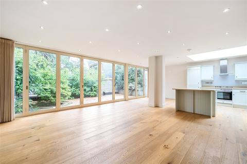 4 bedroom detached house for sale, Hampstead Lane, London, N6