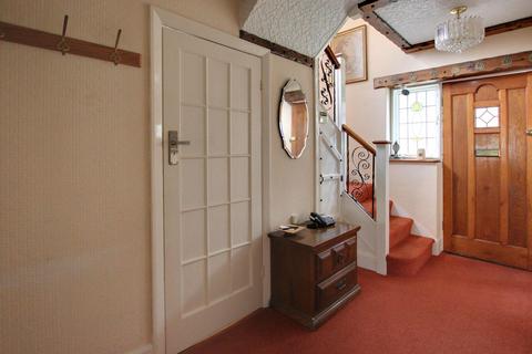 11 Stuart Crescent, Croydon, CR0 8QP