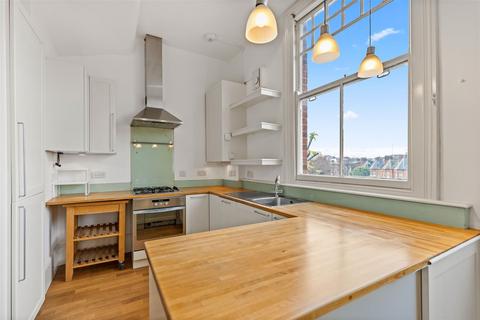 1 bedroom flat to rent, Canfield Gardens, South Hampstead NW6