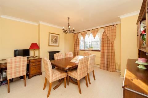 3 bedroom semi-detached house for sale, Cuckmans Drive, Chiswell Green, St Albans, Hertfordshire