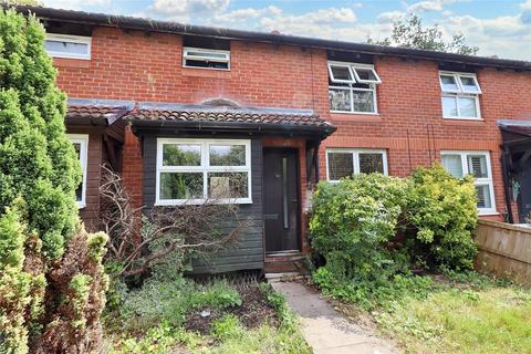 1 bedroom terraced house to rent, Hedgerley Court, Woking GU21