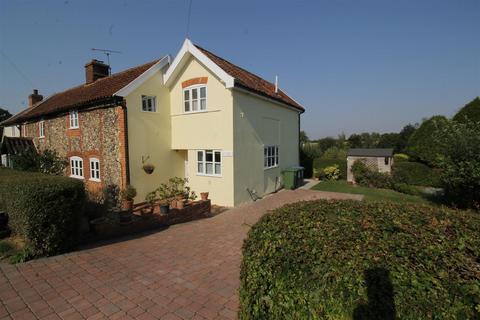 2 bedroom semi-detached house to rent, Framlingham