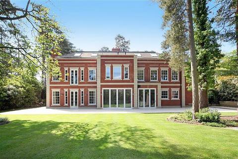 6 bedroom detached house to rent, Sunningdale, Ascot, Berkshire, SL5