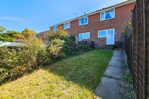 2 bedroom terraced house to rent, Lichfield Grove, Harrogate, HG3