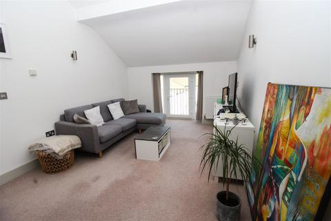 1 bedroom flat for sale, Flat 4 Coal Lofts, Princes Street, Southend On Sea