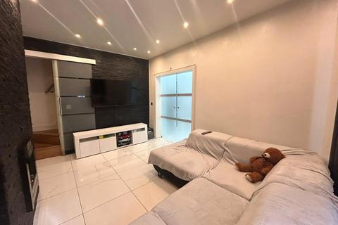 11 Cranbrook Street, Ashton-under-lyne, OL7 9AD