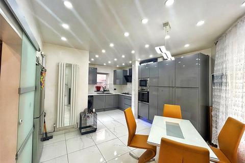 11 Cranbrook Street, Ashton-under-lyne, OL7 9AD