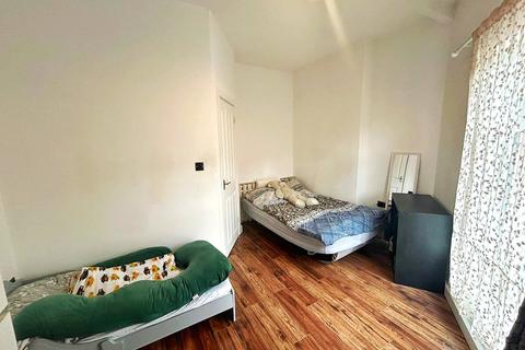 11 Cranbrook Street, Ashton-under-lyne, OL7 9AD