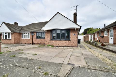 3 bedroom bungalow for sale, Foxhunter Drive, Oadby, Leicester, LE2