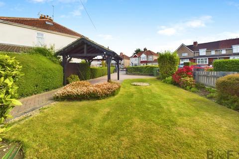 2 bedroom detached bungalow for sale, Acacia Road, Bristol BS16