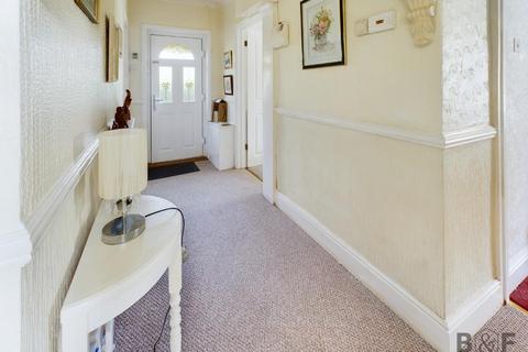 2 bedroom detached bungalow for sale, Acacia Road, Bristol BS16