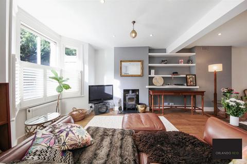 2 bedroom end of terrace house to rent, Elsley Road, Battersea