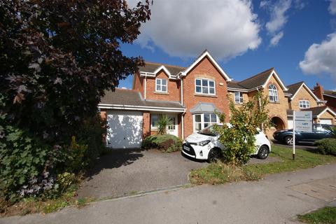 3 bedroom detached house to rent, Pershore Way, Doddington Park