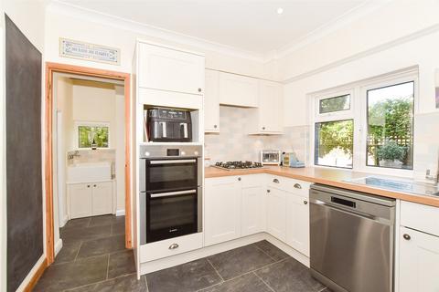 4 bedroom semi-detached house for sale, Arthur Road, Horsham, West Sussex